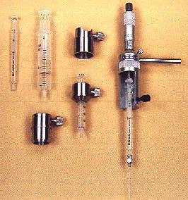 玻璃注射器和測(cè)微計(jì)注射器組合.jpg